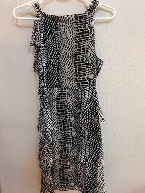BCBG Max Azria Ruffle Chiffon Dress XS Tiered Party Cocktail